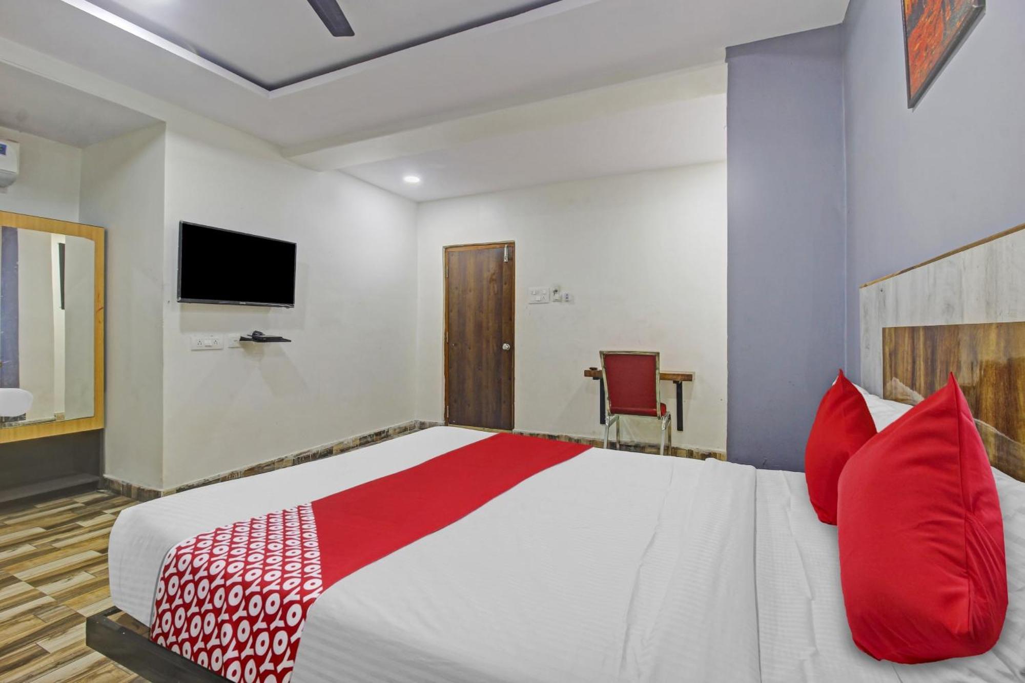 Super Hotel O Sri Sai Regency Hyderabad Exteriör bild