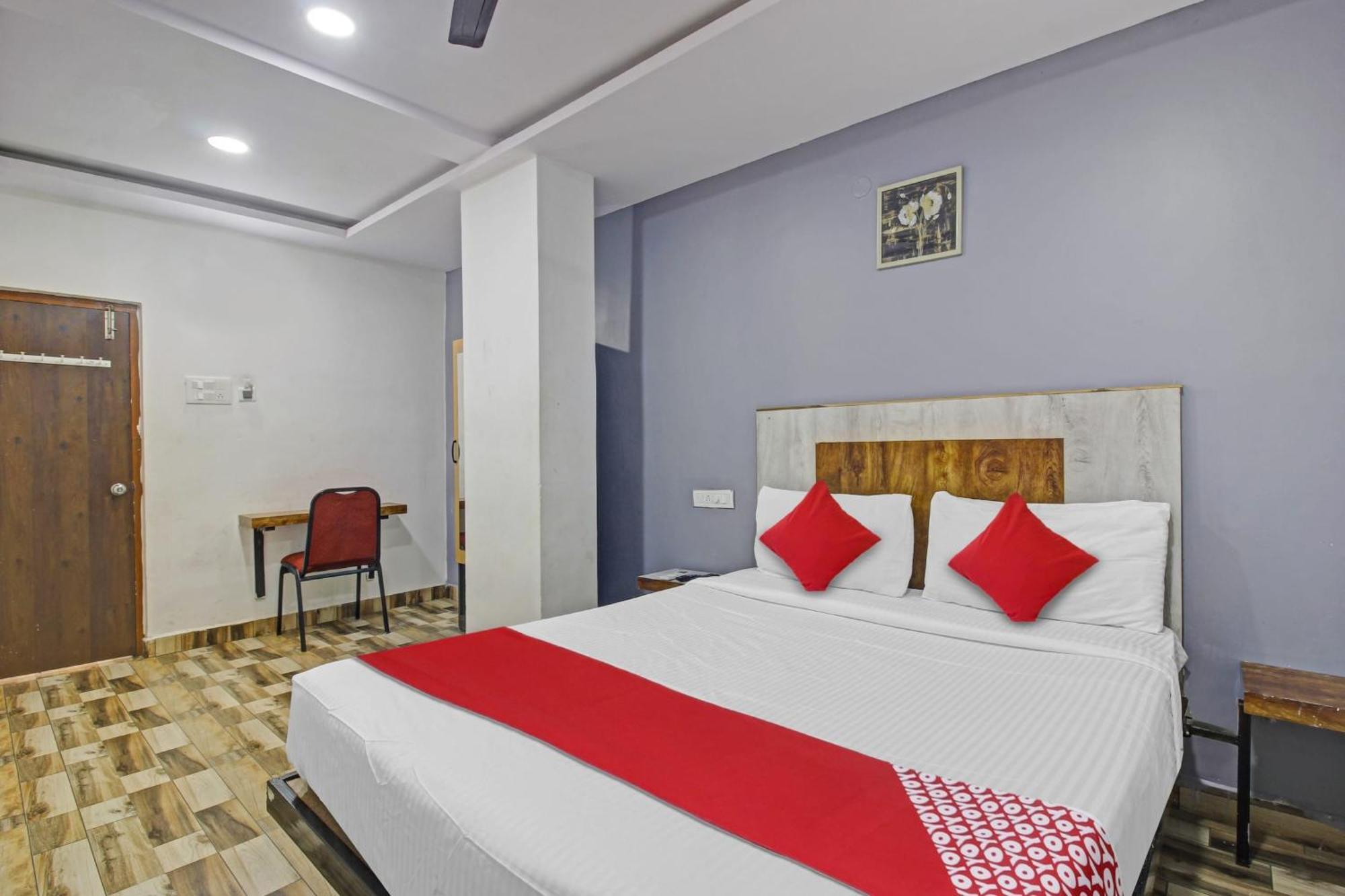 Super Hotel O Sri Sai Regency Hyderabad Exteriör bild
